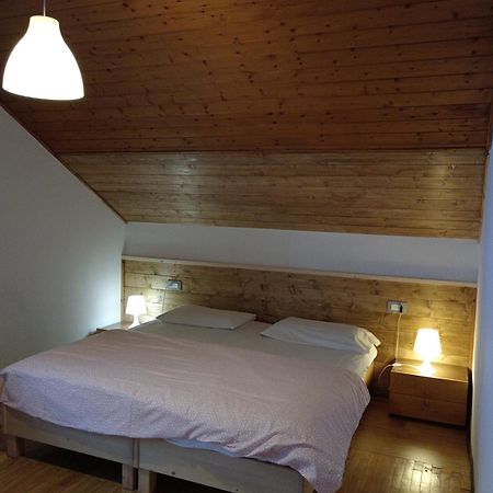 La Casa Duron Lägenhet Campitello di Fassa Exteriör bild